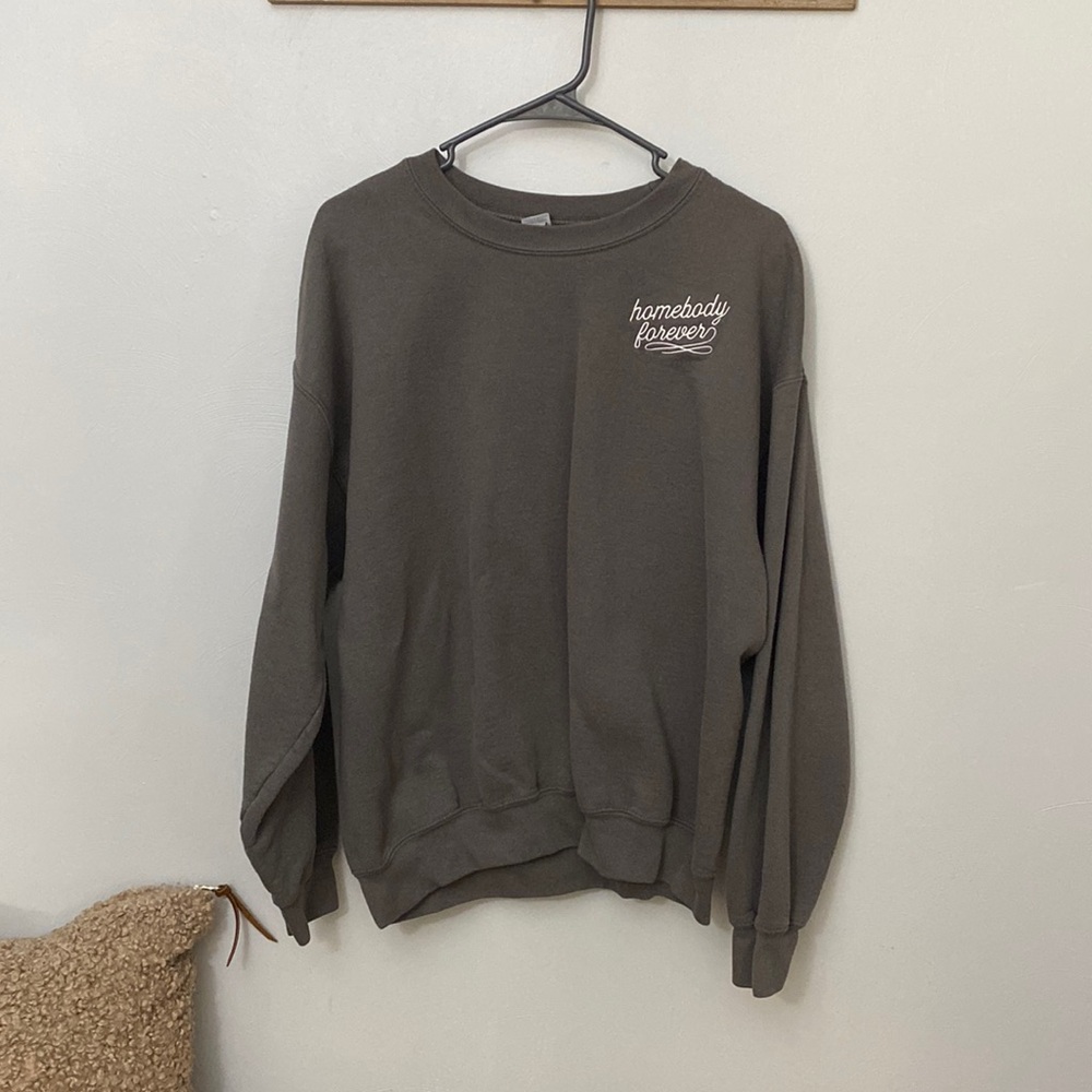 Embroidered Homebody Forever Sweatshirt